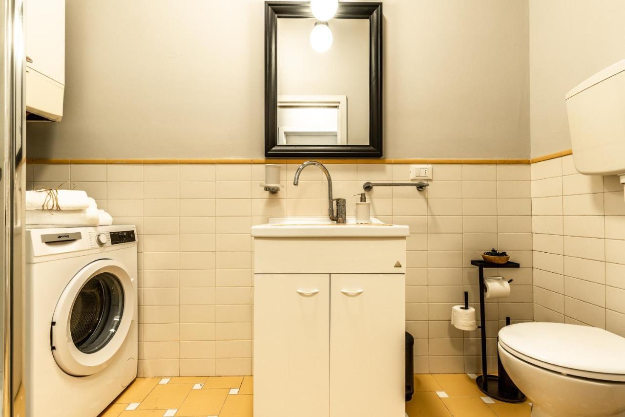 Housmart Capo Di Lucca 1 Lägenhet Bologna Exteriör bild